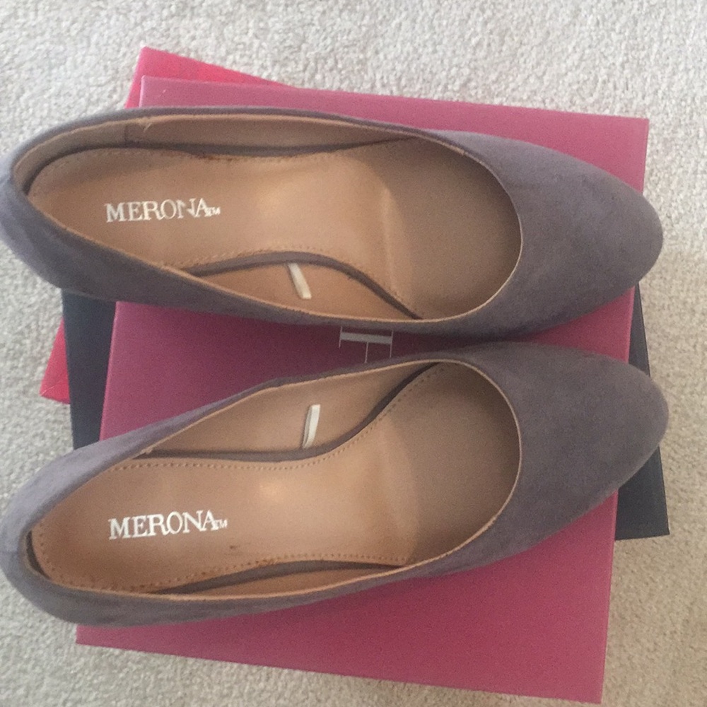 Suede wedges